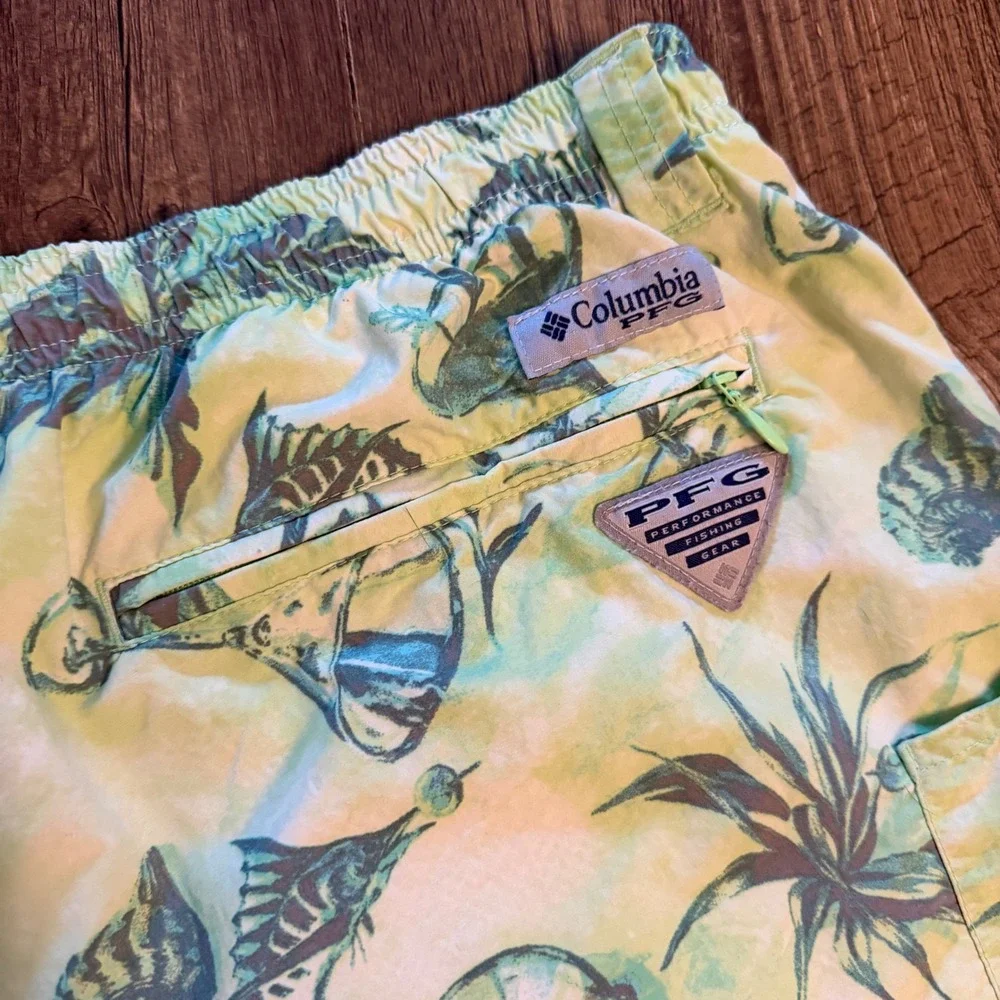 Columbia PFG Shorts‎ Mens XL Green Tropical Marlin Martini Omni-Shade Fishing